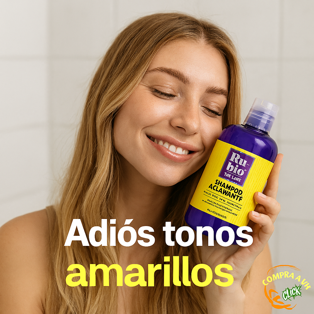 Mujer feliz mostrando su cabello rubio y matizado
